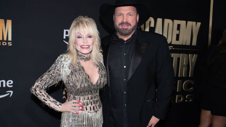 Garth Brooks announces ‘Dolly Day’ to support Imagination Library