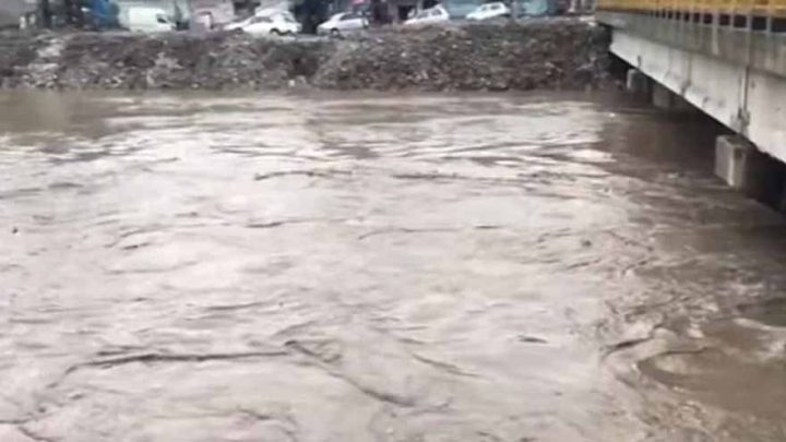 Heavy rain triggers flooding in Rawalpindi, Islamabad as warning sirens sound