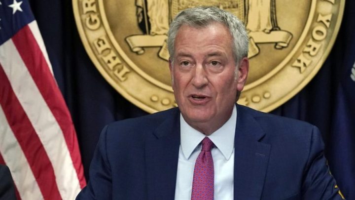 De Blasio: DSA ‘providing vision’ many in US ‘hungry for’