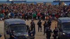 Spain asks EU for help to process 5,000 Ceuta migrants amid local unrest