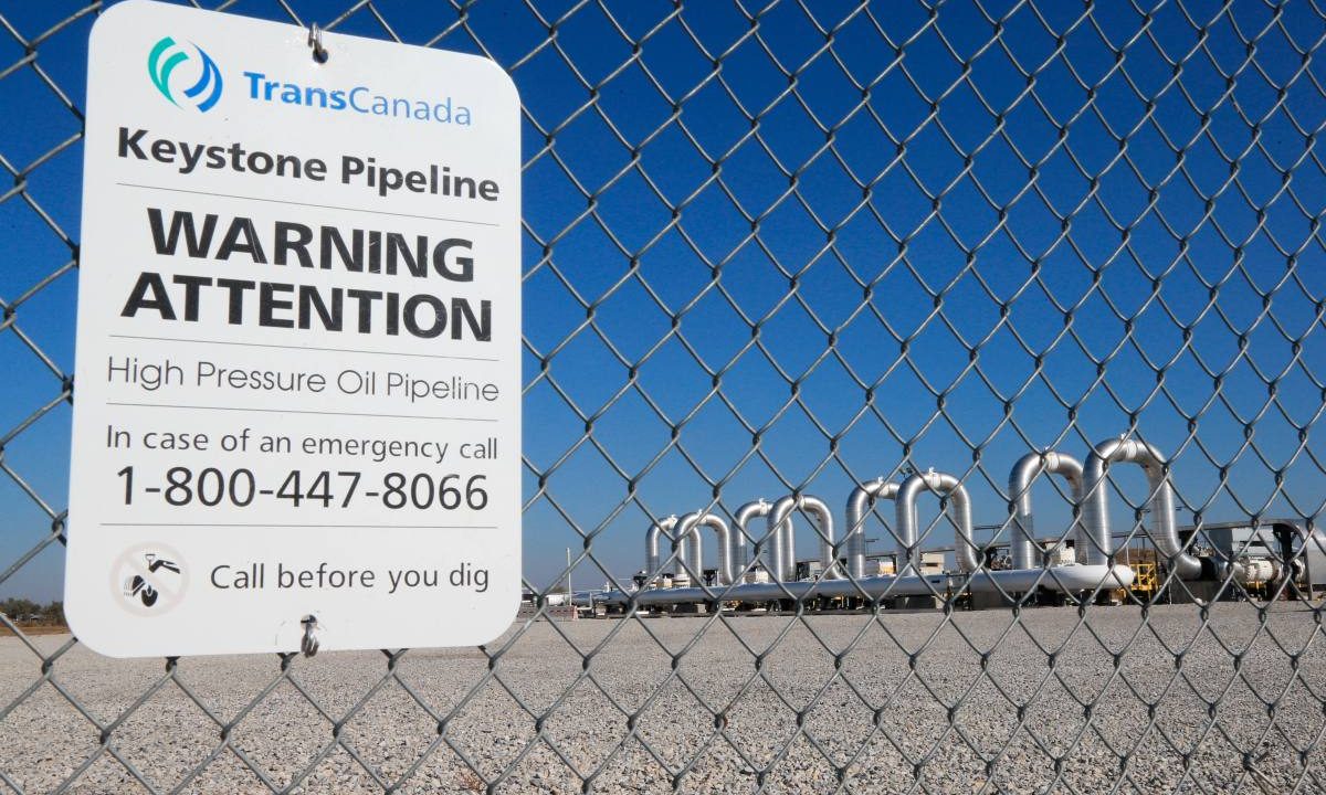 Trump Says Canada Tariffs Paused, Floats Keystone XL Pipeline Revival