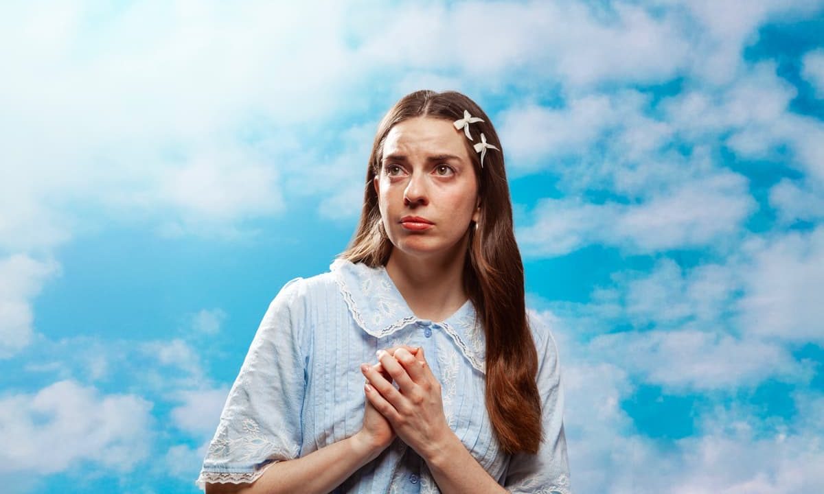 Fringe Comedy reviews: Emma Holland | Aalex Mandel-Dallal | Tom Neenan | Alan Jay | Lizzy Hoo