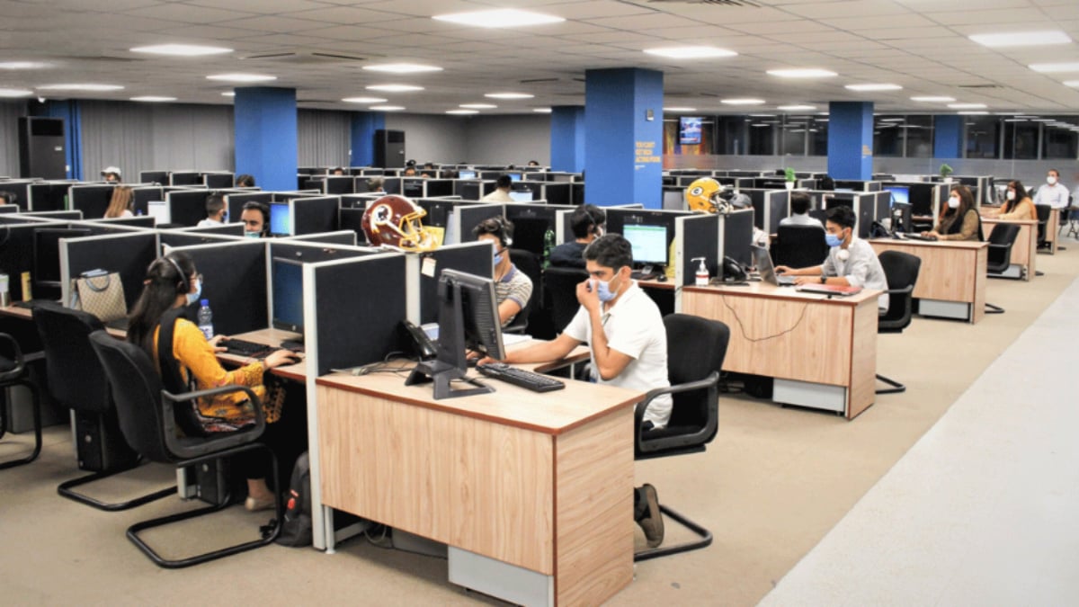 Illegal call centers face crackdown in Pakistan