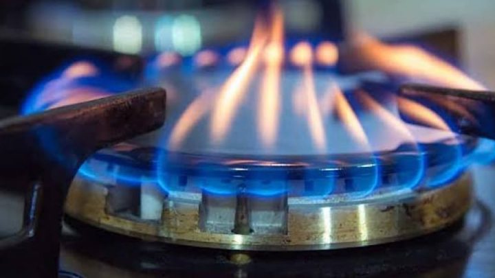 Pakistan faces energy crunch as Strait of Hormuz crisis disrupts LNG supply, report finds