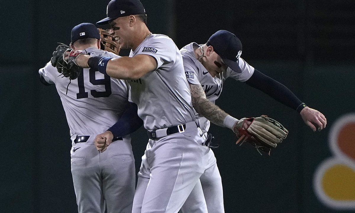 Former Yankees Infielder, 36, Announces Immediate Retirement From MLB