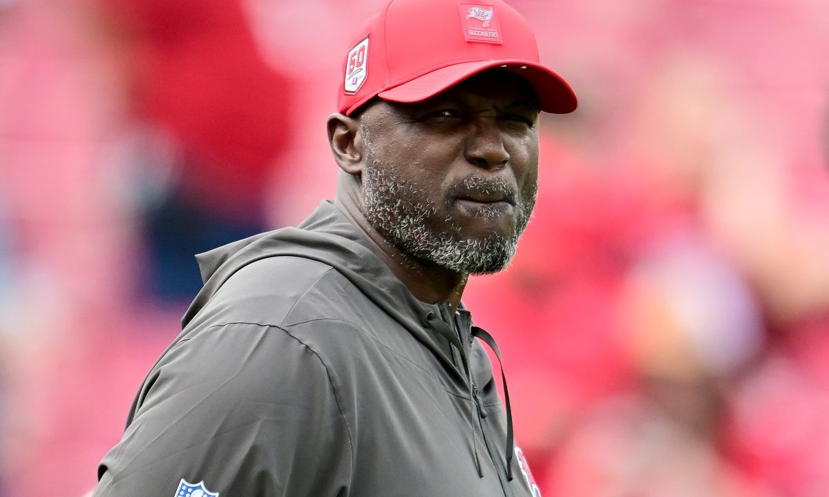 NFL Writer Puts 4 Head Coaches on Hot Seat Before 2026 Season