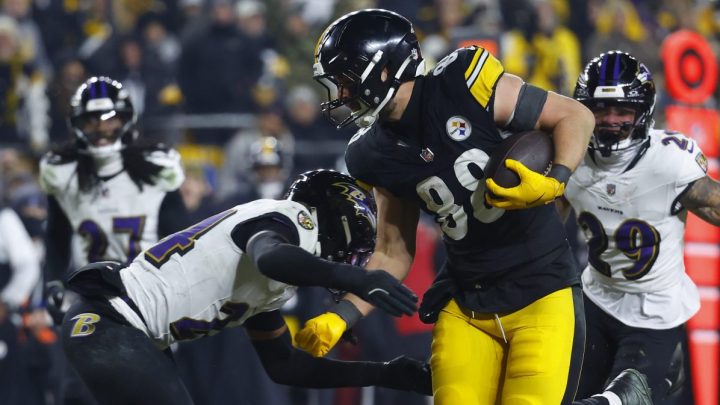 Power Ranking the Tight End Rooms in the AFC North