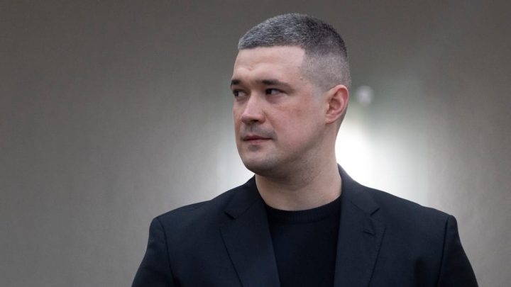 Zelenskyy’s rival Fedorov overplays his hand with Ukraine election push