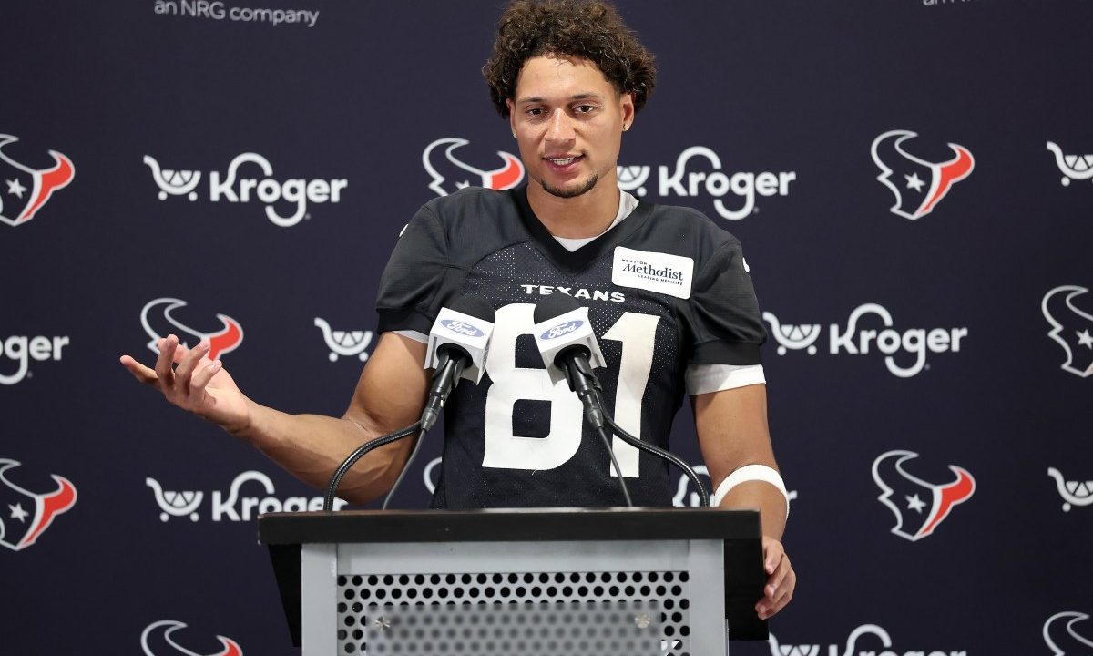 Texans Star WR Suffers Season-Ending Injury