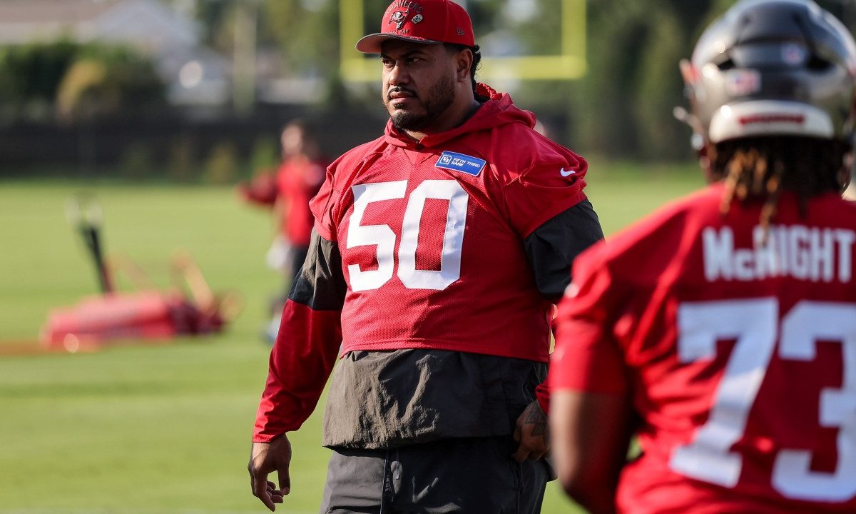 BREAKING: Buccaneers Reach Deal with DT Vita Vea on Extension
