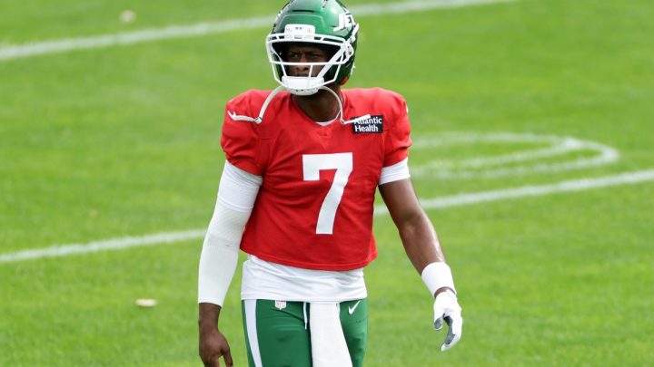 Jets Make Starting QB Decision for Steelers Preseason Game: Report