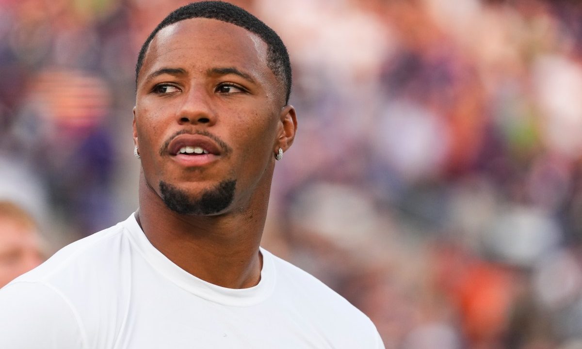 Saquon Barkley Wants to 'Go to War' for Eagles OC Sean Mannion