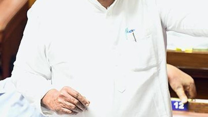 Hariprasad urges SIT probe into cooperative bank irregularities involving BJP MLA