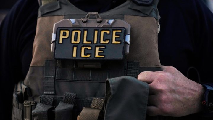 Quiet channel between ICE and Iran shaped deportation flights, newly released emails show