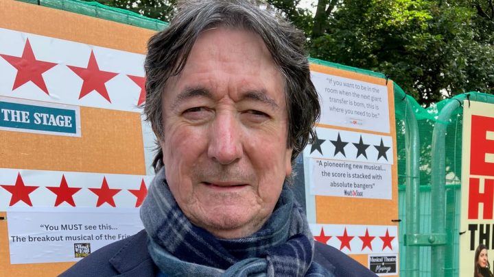 How world's biggest arts festival Edinburgh Fringe was created by eight 'gatecrashers'