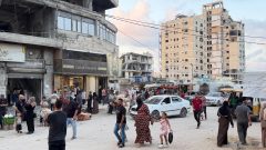 Gaza forced to use unreliable online payments amid ‘cash famine’