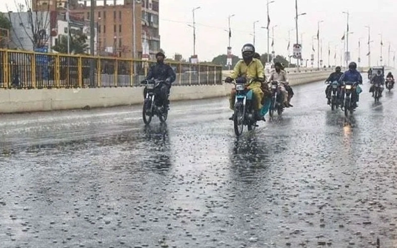 Karachi weather: gusty winds, drizzle expected
