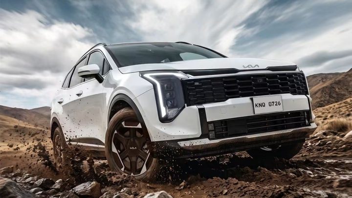 Kia Revises Prices of Sportage L, Sorento Hybrid Models