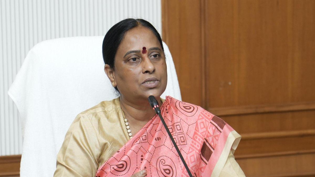 After remarks against CM by Konda Surekha’s daughter, Telangana Congress MLAs demand action against Minister