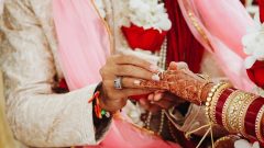 Gujranwala Man Takes Rs. 4 Crore from Australian Transgender in Fake Marriage Scam