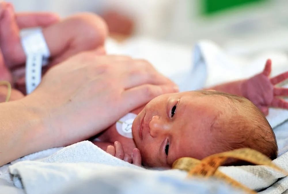 62 Out of 1,000 Babies in Punjab Die Before Their First Birthday