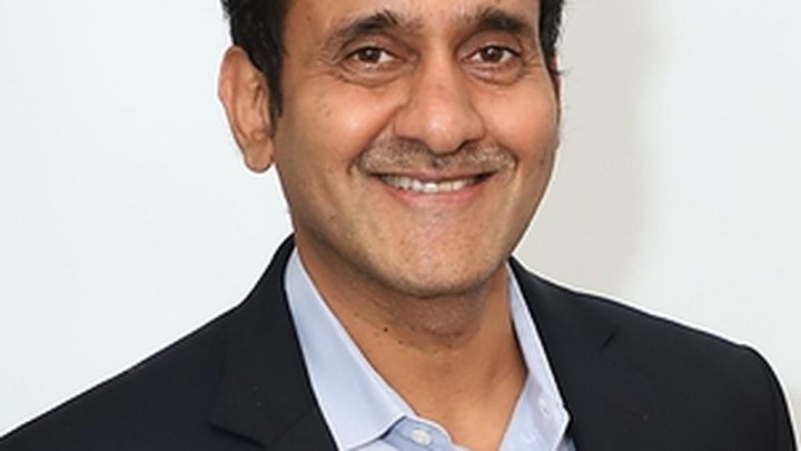 Fitch Upgrades IIFL Finance to 'BB-'; Outlook Stable