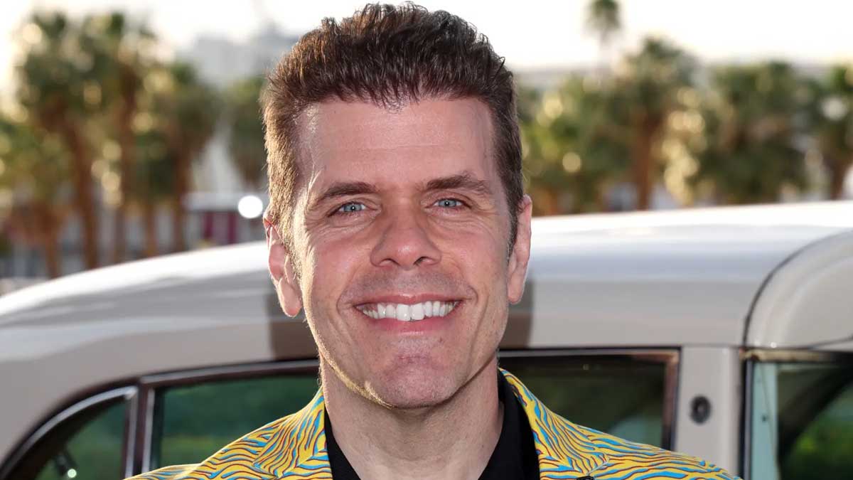 Perez Hilton granted supervised visits with 3 kids after hospitalization