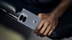 Pixel 11 Pro Fold Still Weak at the Same Spot After Four Years