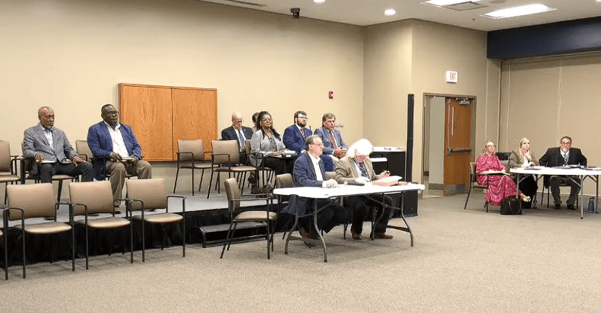 First public hearing on Mississippi redistricting draws claims of racism, fascism