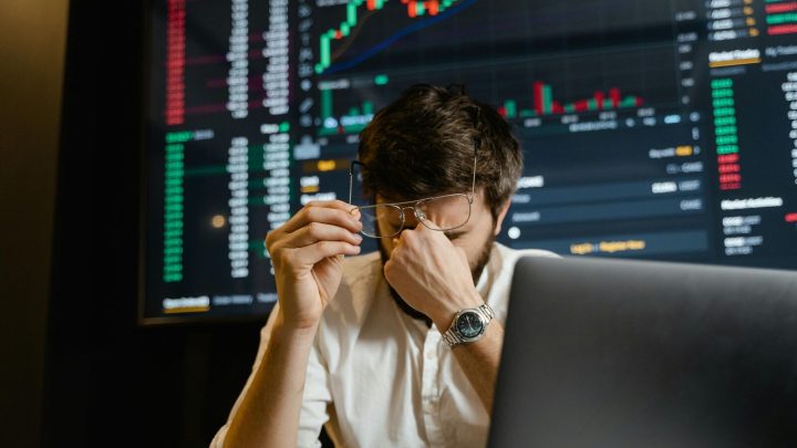 Nifty extends losses for 6th consecutive session
