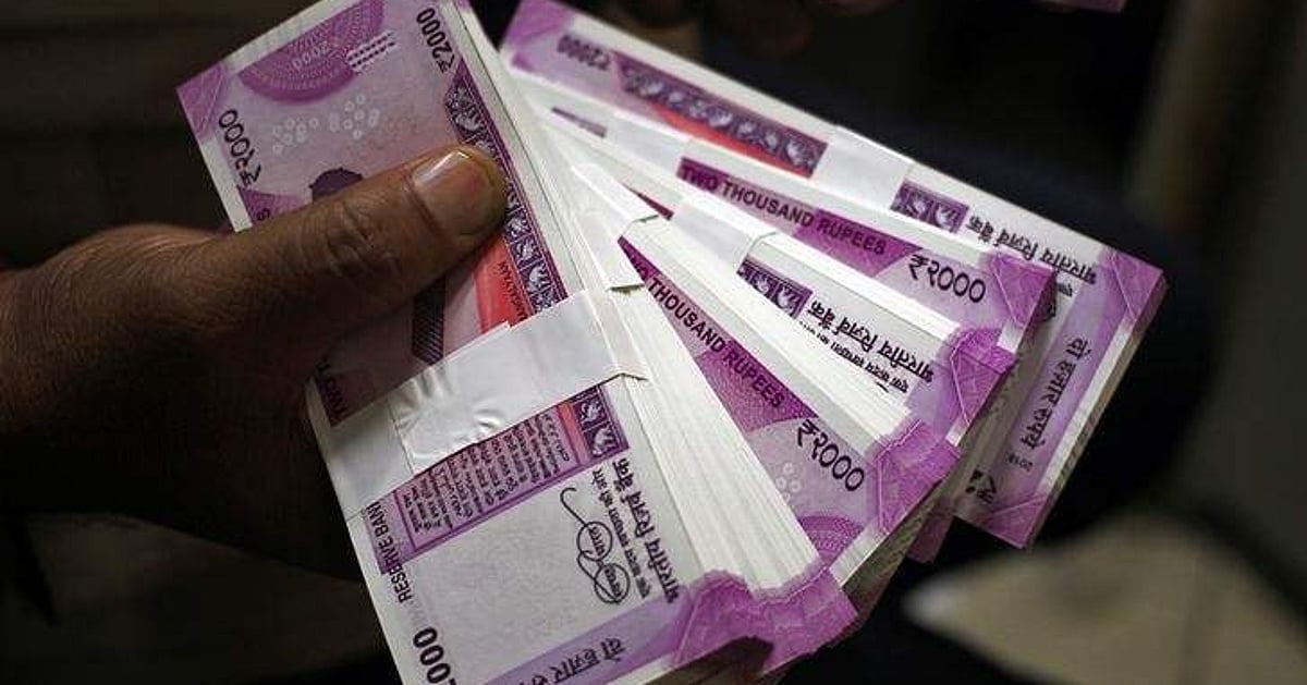 Rupee gains 9 paise to 95.65 against US dollar in early trade