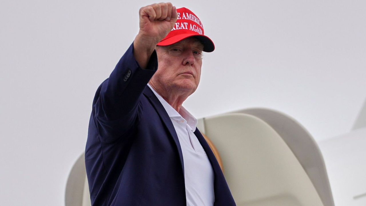 Trump threatens to bomb Oman if Gulf nation ‘gets in the way’ of Iran peace deal