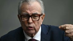 Mexico’s president condemns governor’s brief return to office