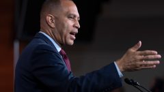 Jeffries-Kushner meeting sparks speculation amid contentious US midterms
