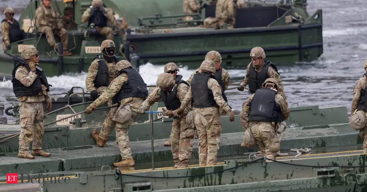 S Korea, US cut drills after Trump order