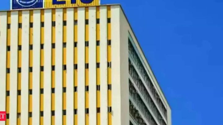 LIC gets RBI nod to raise stake in HDFC Bank