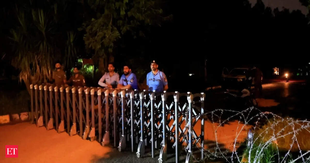 Imran Khan taken back to Adiala Jail