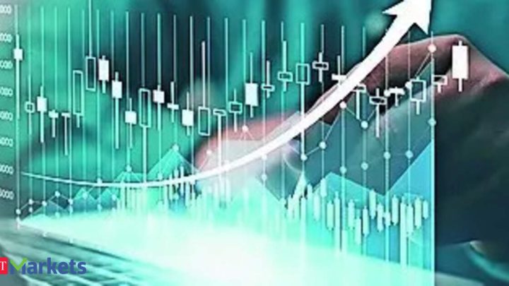Goldman picks ICICI, Kotak as top bank bets