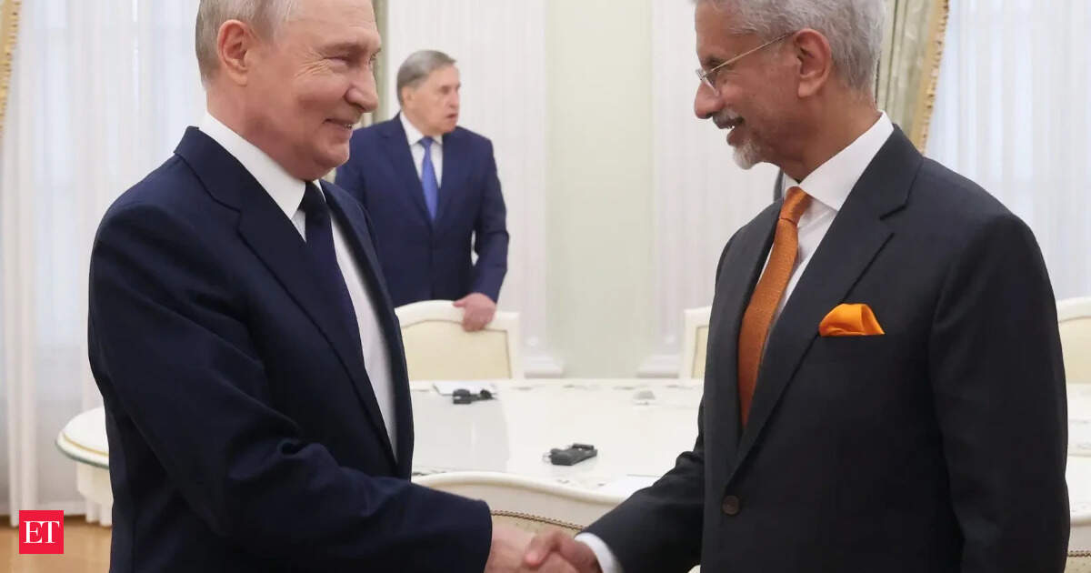 Putin assures India of uninterrupted supply of energy