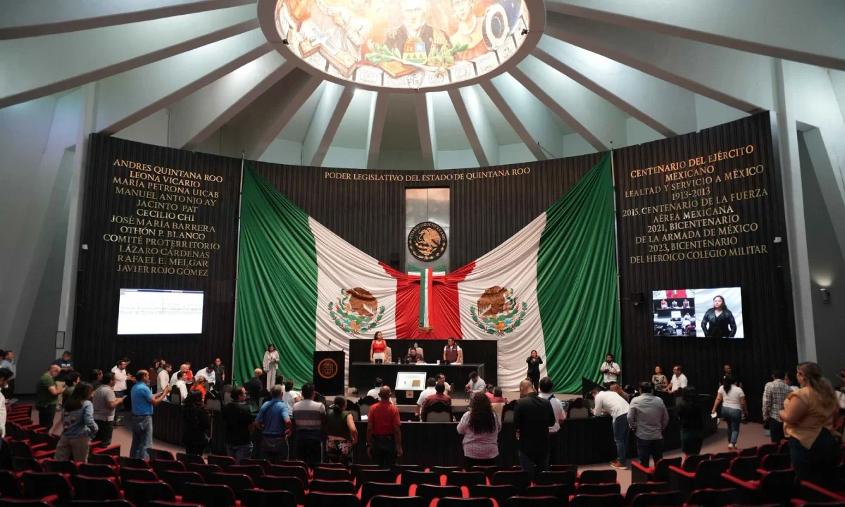 SCJN valida reforma en QRoo que modifica asignación de regidores