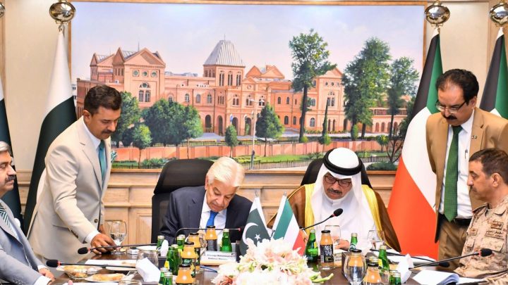 With Kuwait deal, Pakistan expands defence umbrella across Middle East