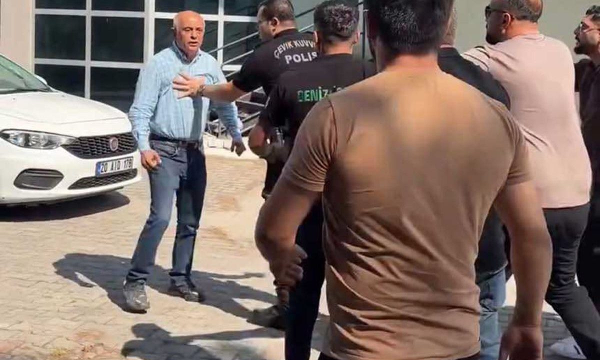 Lig başlamadan küme düşen takımda taraftarlar tesisi bastı 11:41