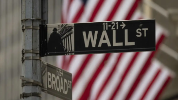 US stock futures rebound after sharp selloff