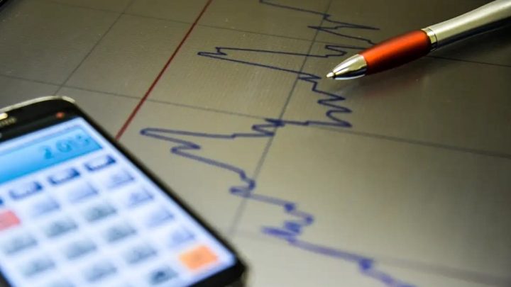 Atividade econômica cai 0,6% em junho, mostrando desaquecimento da economia