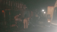 BREAKINGमध्य प्रदेश- ट्रक से टकराई पिकअप, 8 की मौत: 23 मजदूर घायल, ग्वालियर से यूपी लौट रहे थे; हाईवे पर गायों को बचाने में हुआ हादसा0:18Play video