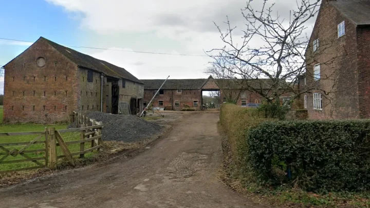Two men missing after ‘falling into slurry tank’ at UK farm