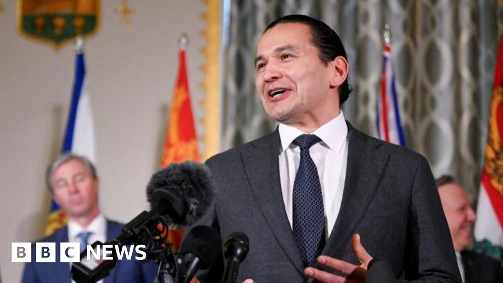 Canada 'should fight' as US trade deadline looms, Manitoba premier saysPremier Wab Kinew's comments signal a tough battle for Prime Minister Mark Carney to get buy-in from Canadians on a possible trade deal with the US.15 mins agoUS & Canada