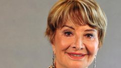 Atriz morreu de causas naturais em seu apartamento, no Rio