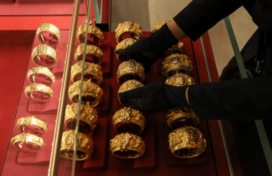 Gold Rate Sharply Declines in Pakistan