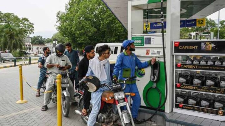 Government raises fuel dealers’ margins as petrol and diesel prices edge higher